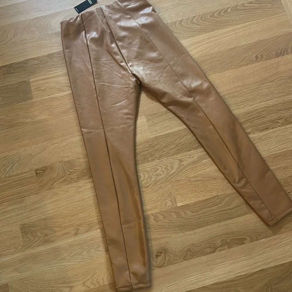 NWT AFRM Tan Faux Leather Pants Leggings Small